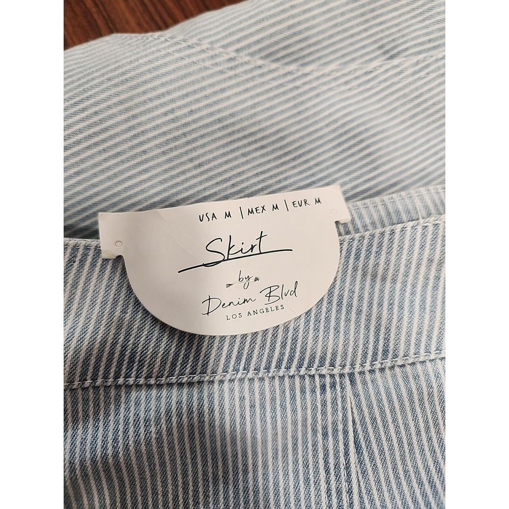 NEW WOMENS Denim Blvd‎ BLUE & WHITE PINSTRIPE SEERSUCKER SKIRT M w Frayed Hem - Picture 5 of 5